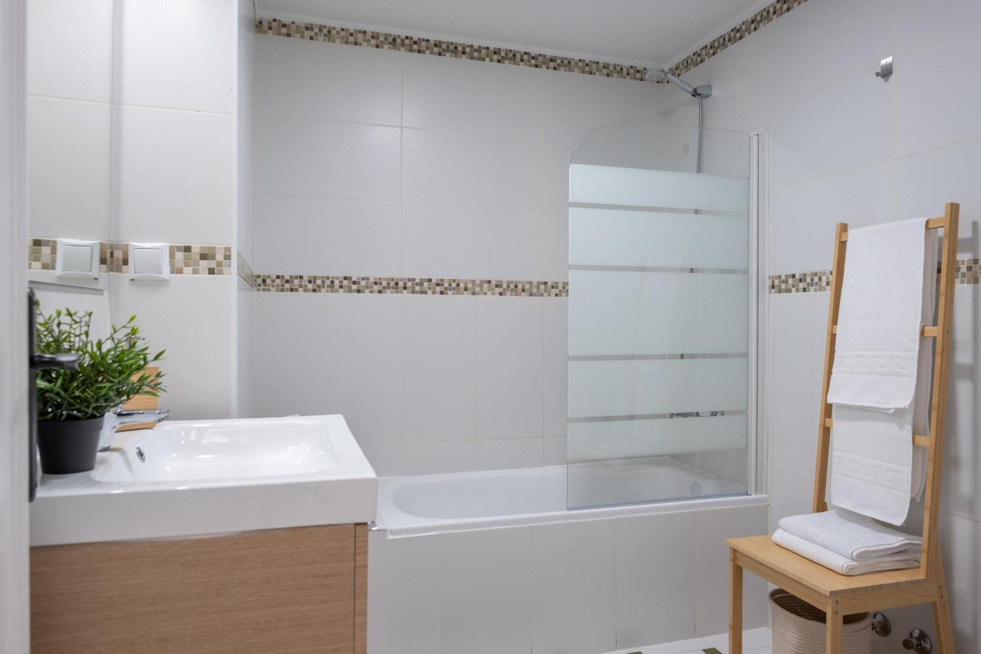 Mrs Apartamento En Gran Via De Colon Parking 그라나다 외부 사진