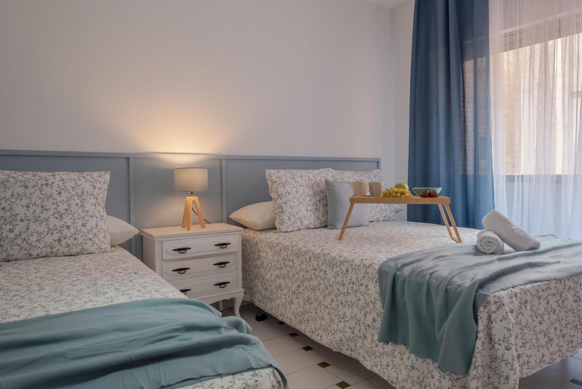 Mrs Apartamento En Gran Via De Colon Parking 그라나다 외부 사진